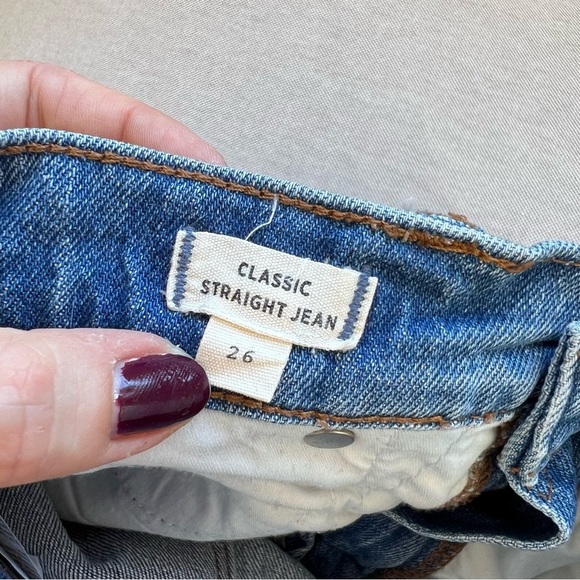 Madewell Classic Straight Raw Step Hem Jeans in Corrie Wash - Picture 6 of 12